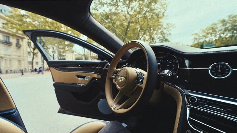 Bentley Flying Spur — coulisses 2